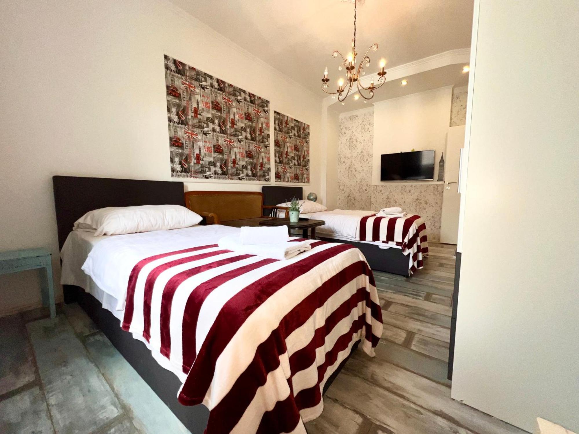 London Suite Fuer 4 Mit Kueche Und Wifi Essen Exterior foto