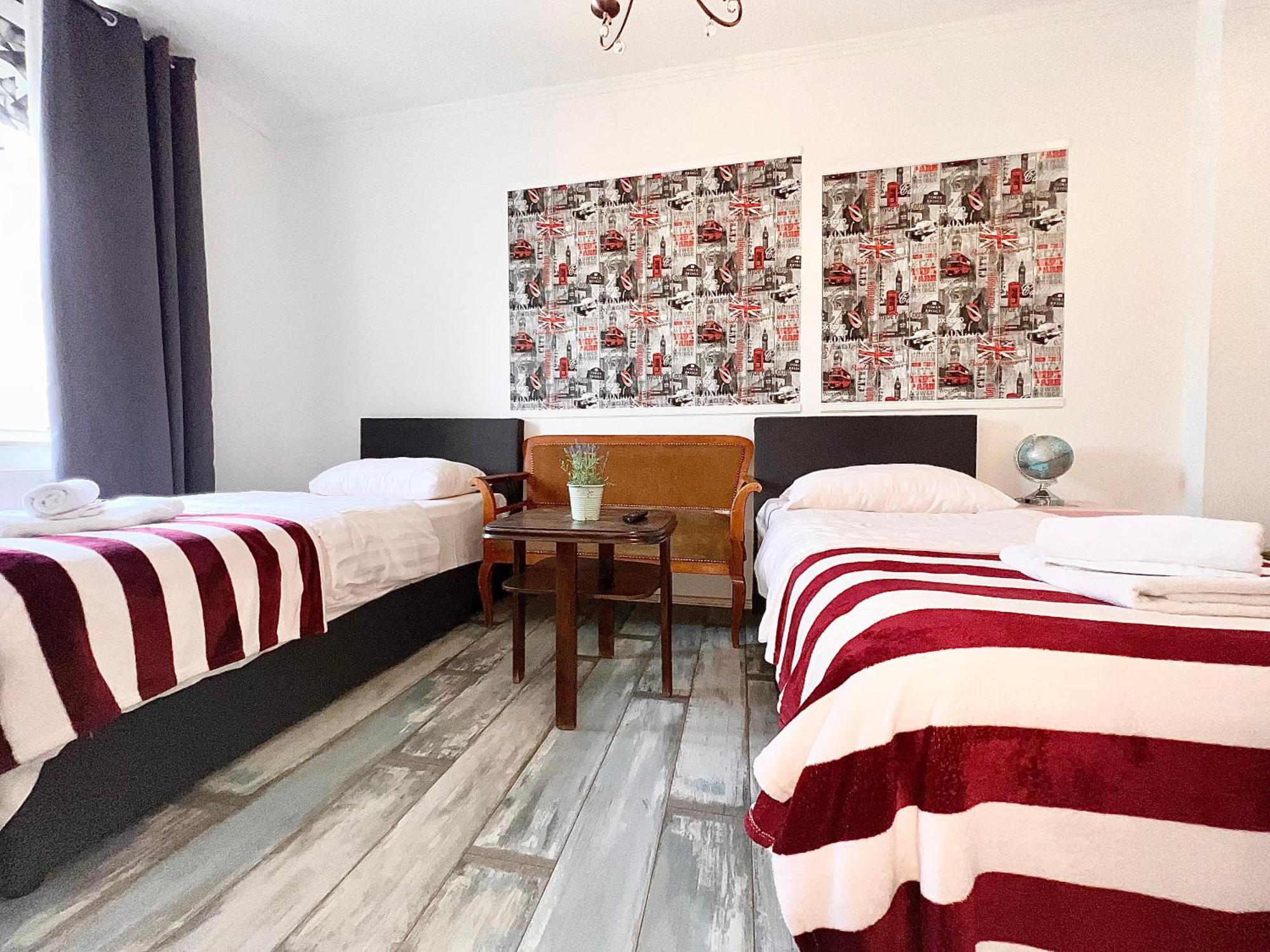 London Suite Fuer 4 Mit Kueche Und Wifi Essen Exterior foto